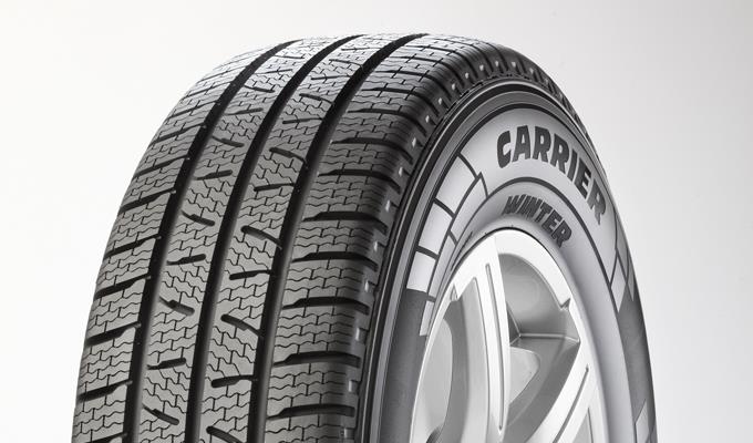 225/55R17C 109/107T PIRELLI CARRIER WINTER XL