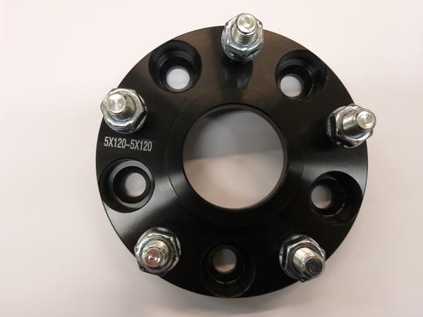 SteyrTek Adapteri Musta (levikepala) 25mm 5x112/5x112
